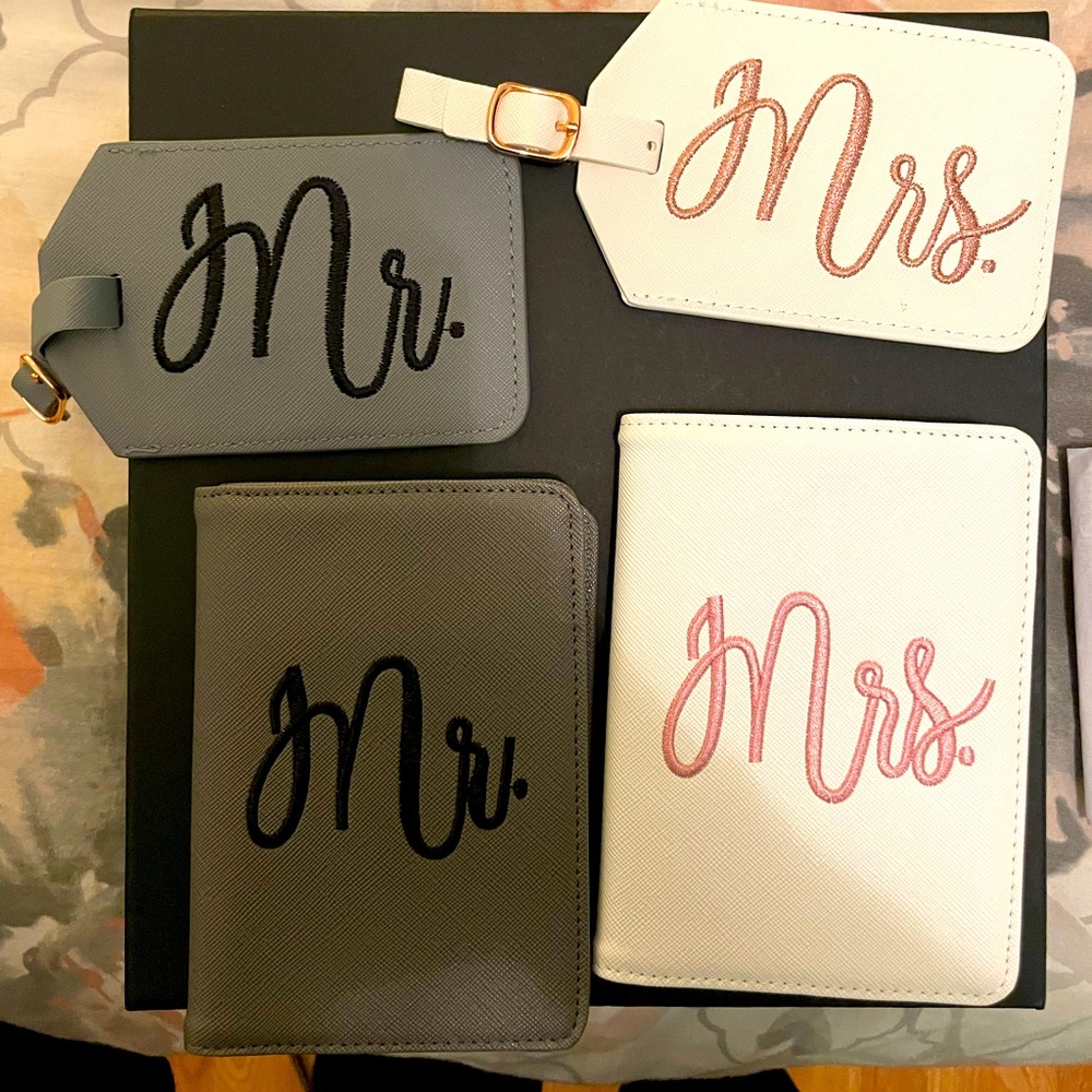 Mr & Mrs/ groom & bride luggage tags- Brand New!